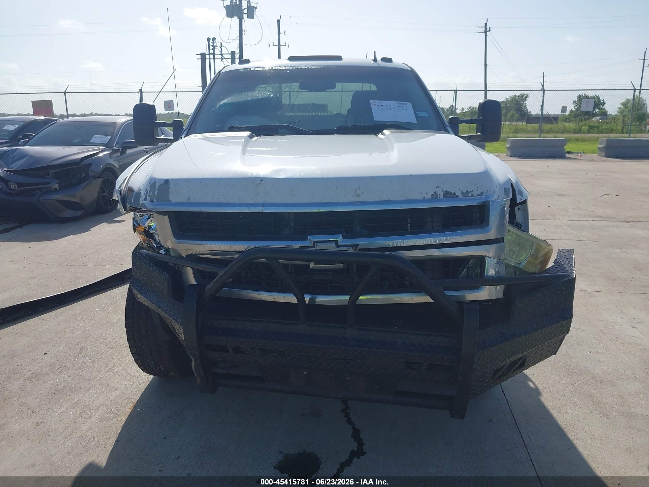 2010 Chevrolet Silverado 3500hd Lt White vin: 1GC4K0B60AF128167