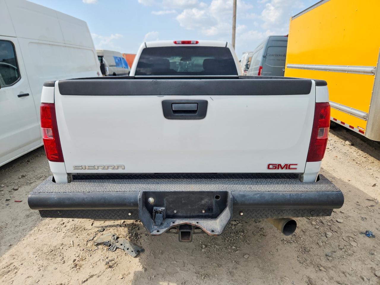 2011 Chevrolet Silverado K3500 Lt White vin: 1GC4K0C84BF145927
