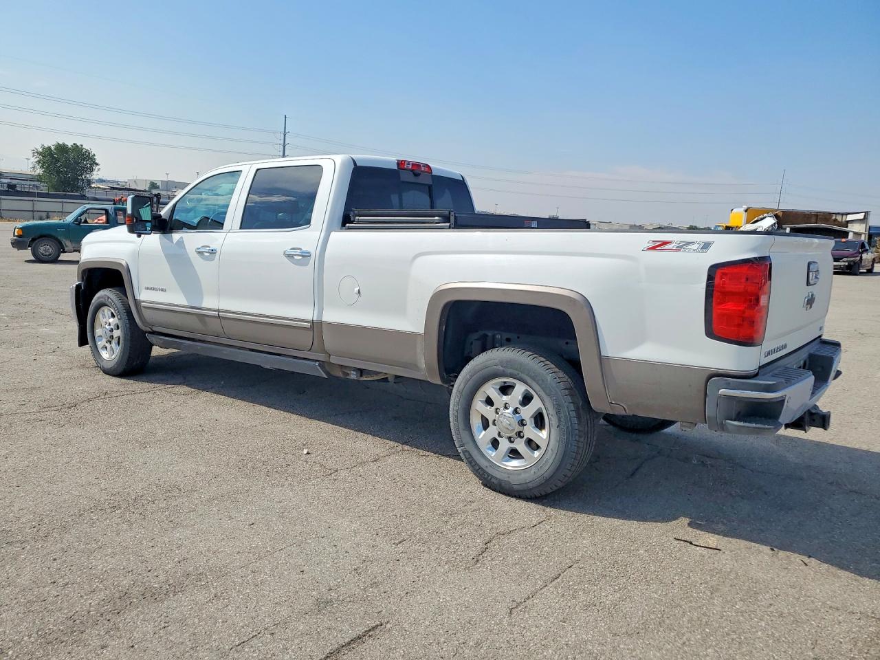 2015 Chevrolet Silverado K3500 Ltz White vin: 1GC4K0E83FF130256