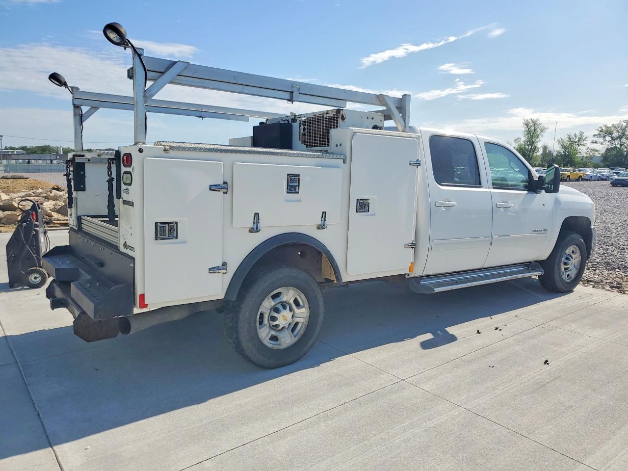 2010 Chevrolet Silverado K3500 Ltz White vin: 1GC4K1B65AF131071