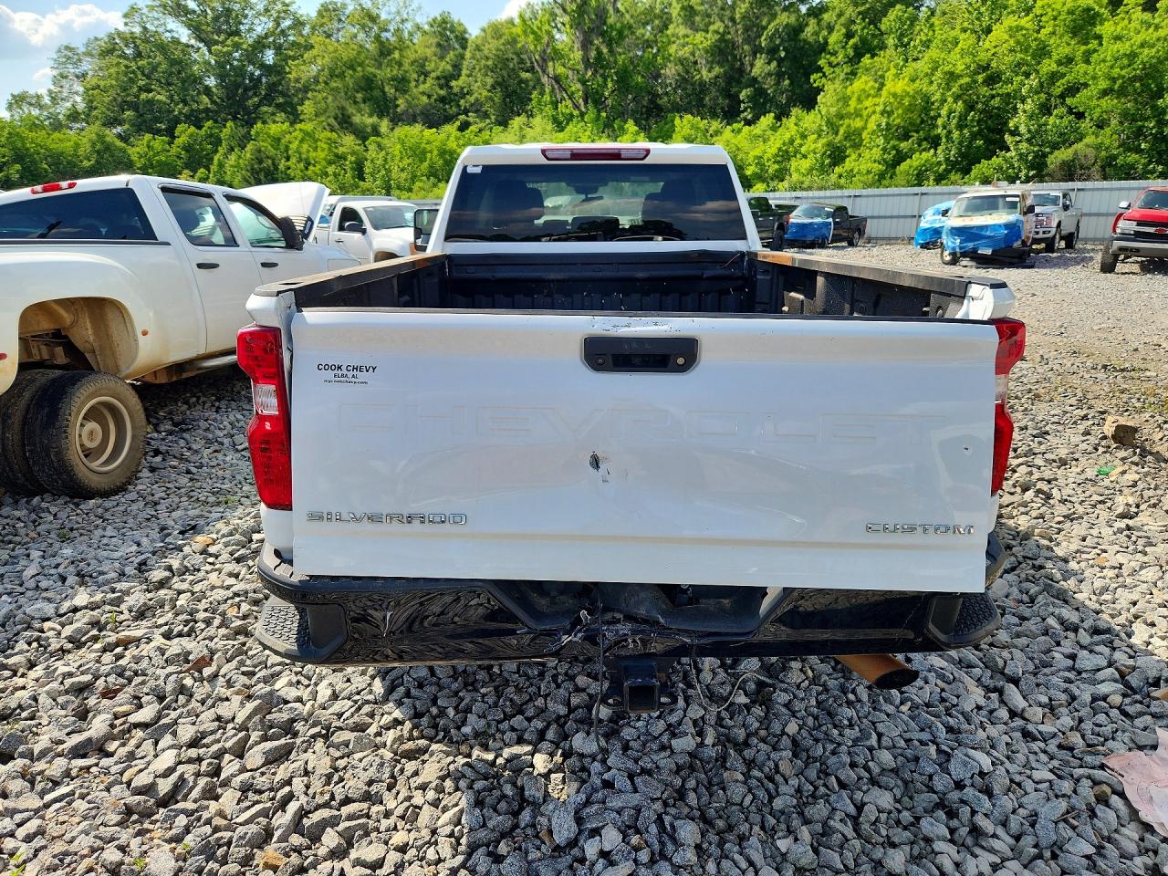 2025 Chevrolet Silverado K2500 Custom White vin: 1GC4KME77SF132665