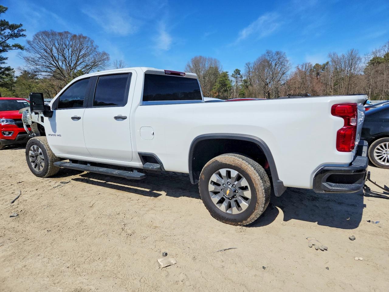 2025 Chevrolet Silverado K2500 Custom White vin: 1GC4KMEY7SF216381