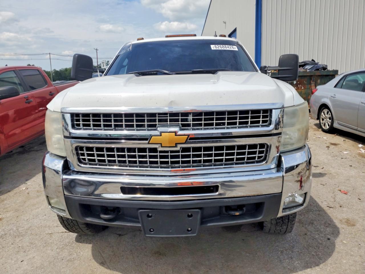 2010 Chevrolet Silverado K2500 Heavy Duty Lt White vin: 1GC4KXB65AF119067
