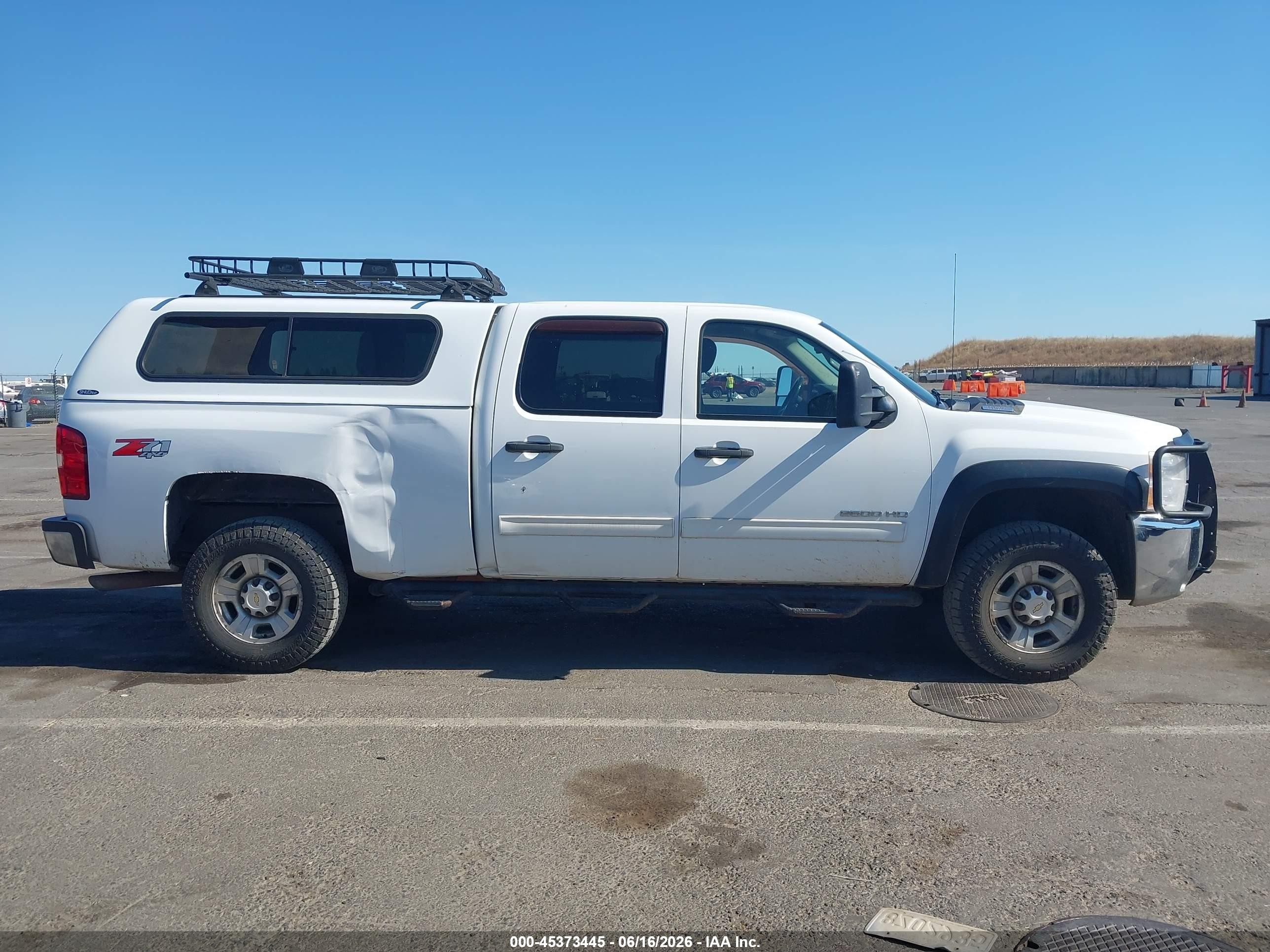 2010 Chevrolet Silverado 2500hd Lt White vin: 1GC4KXBG0AF136433