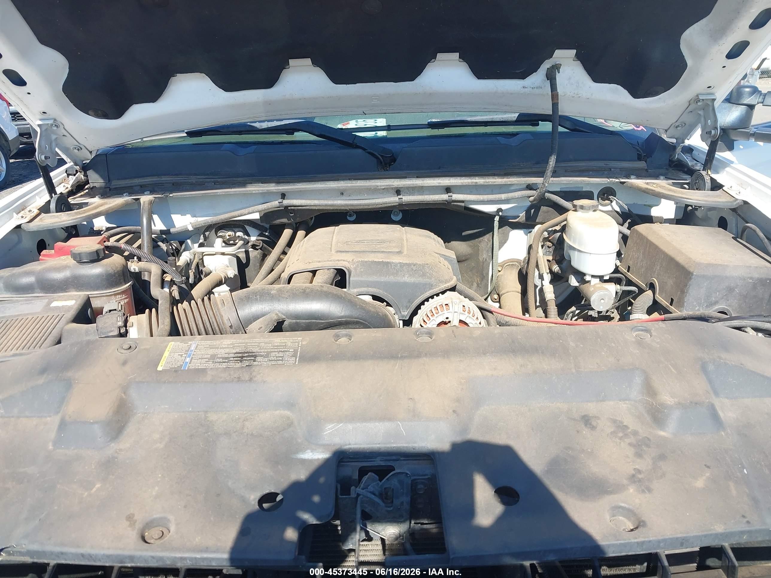 2010 Chevrolet Silverado 2500hd Lt White vin: 1GC4KXBG0AF136433