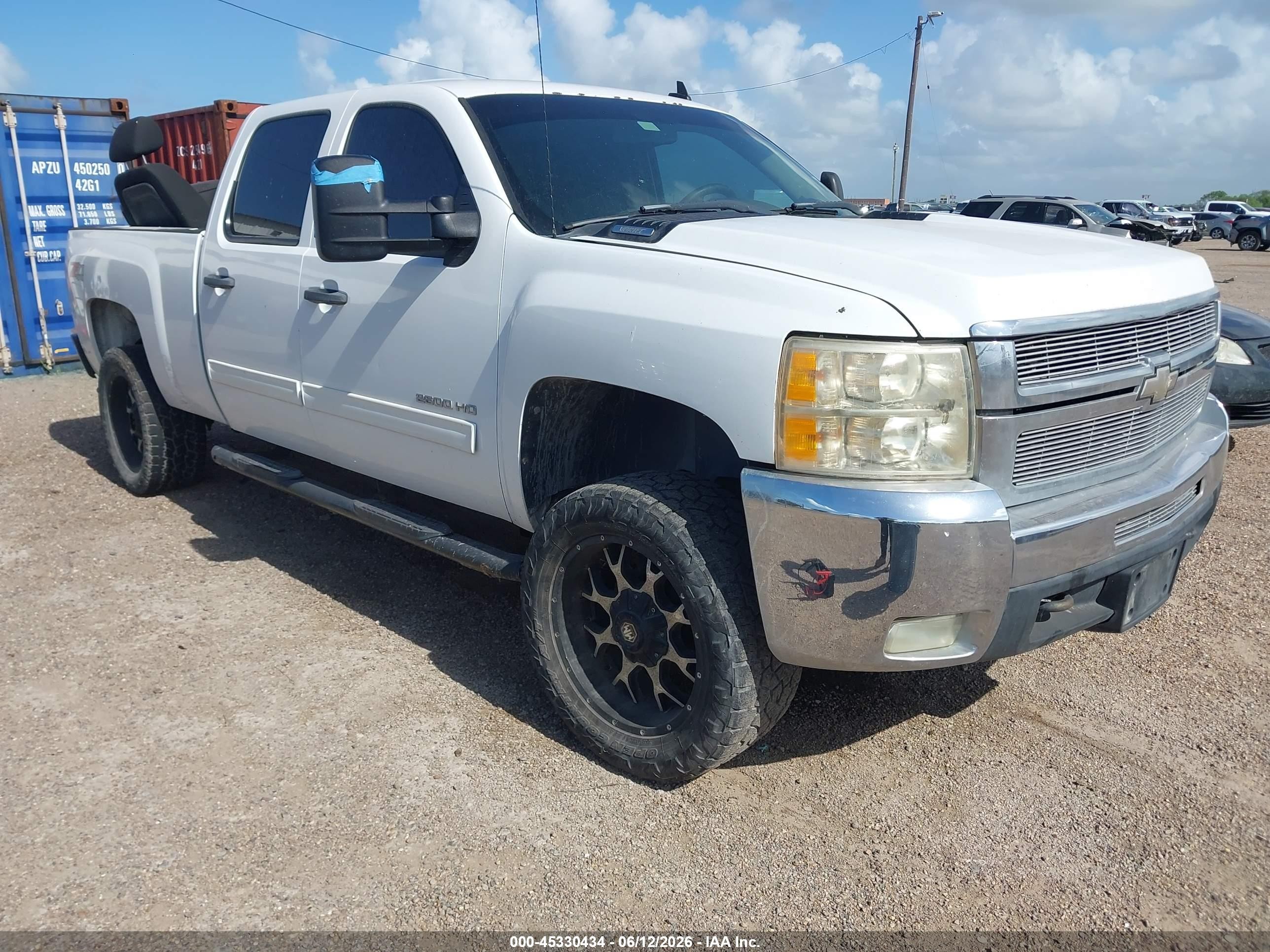 2010 Chevrolet Silverado 2500hd Lt White vin: 1GC4KXBG6AF139420