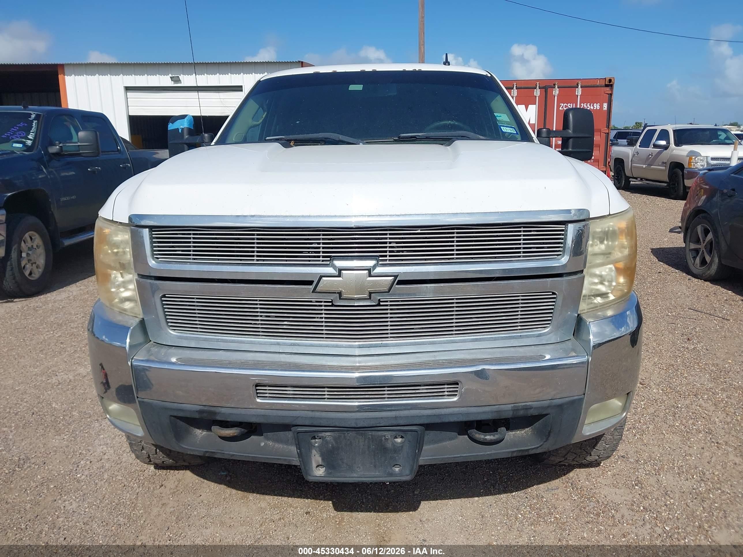 2010 Chevrolet Silverado 2500hd Lt White vin: 1GC4KXBG6AF139420