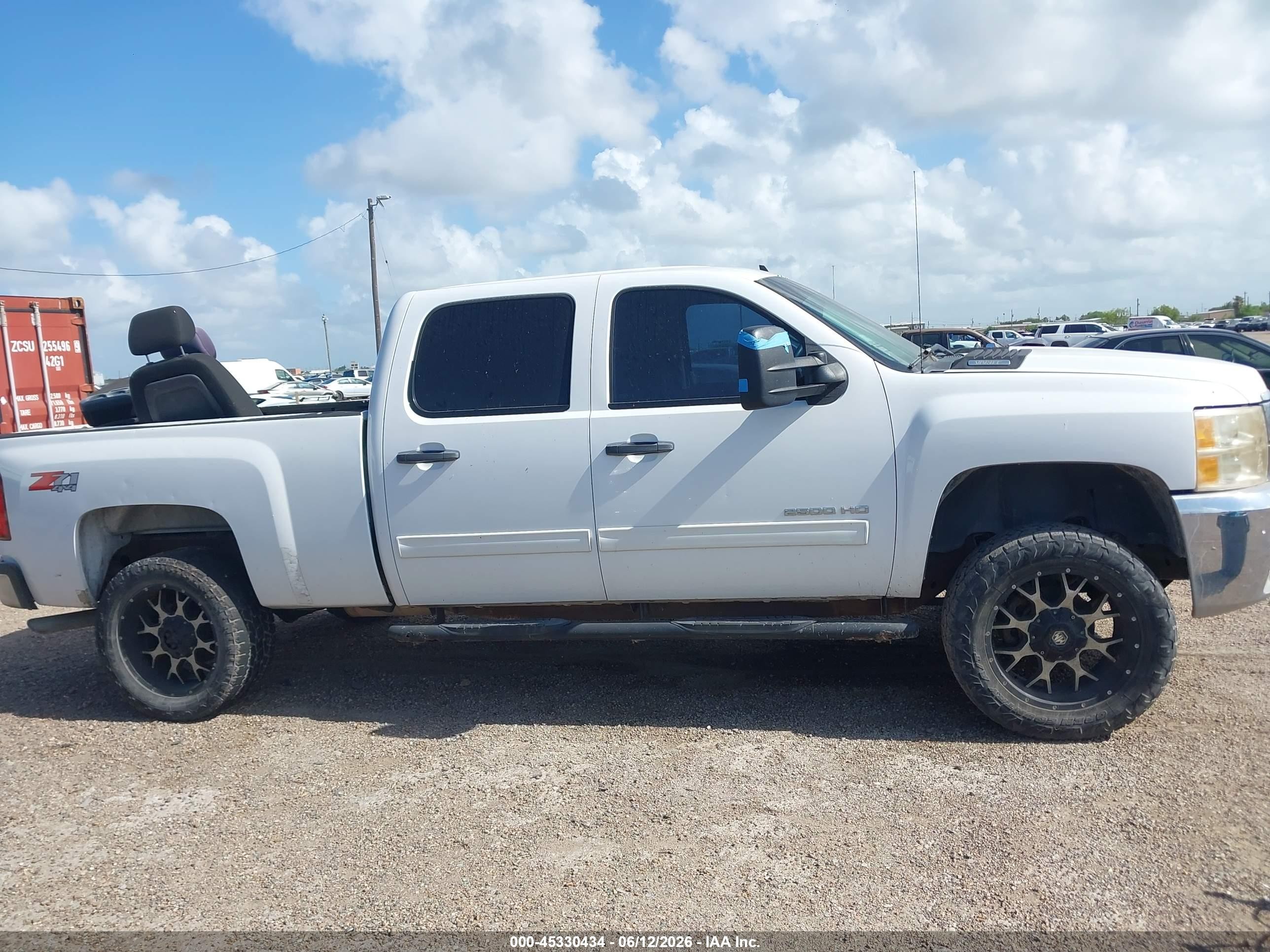 2010 Chevrolet Silverado 2500hd Lt White vin: 1GC4KXBG6AF139420