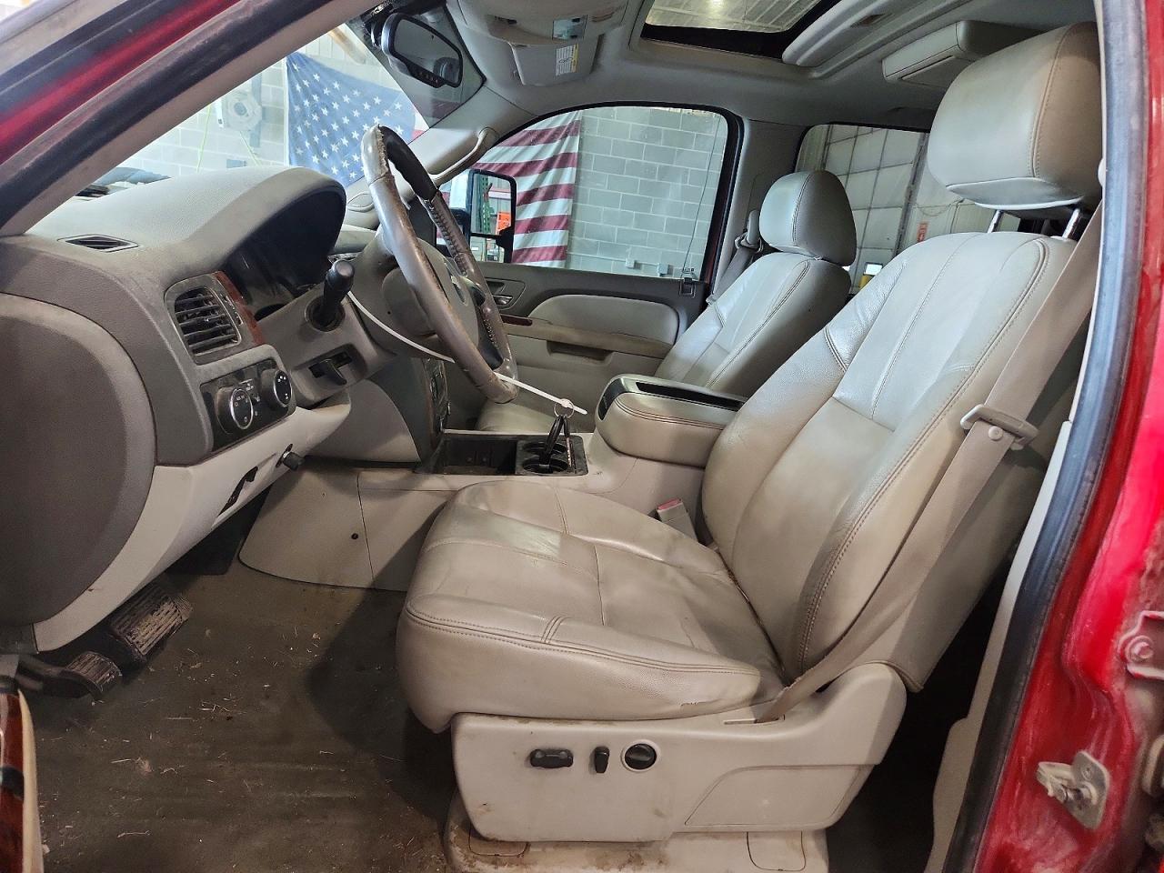 2010 Chevrolet Silverado K2500 Heavy Duty Ltz Red vin: 1GC4KYB68AF110840