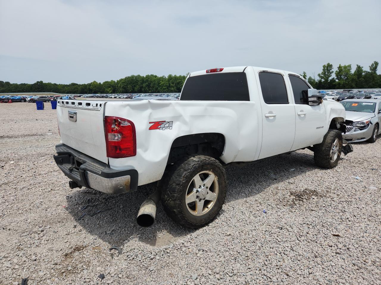 2010 Chevrolet Silverado K2500 Heavy Duty Ltz White vin: 1GC4KYB69AF134399