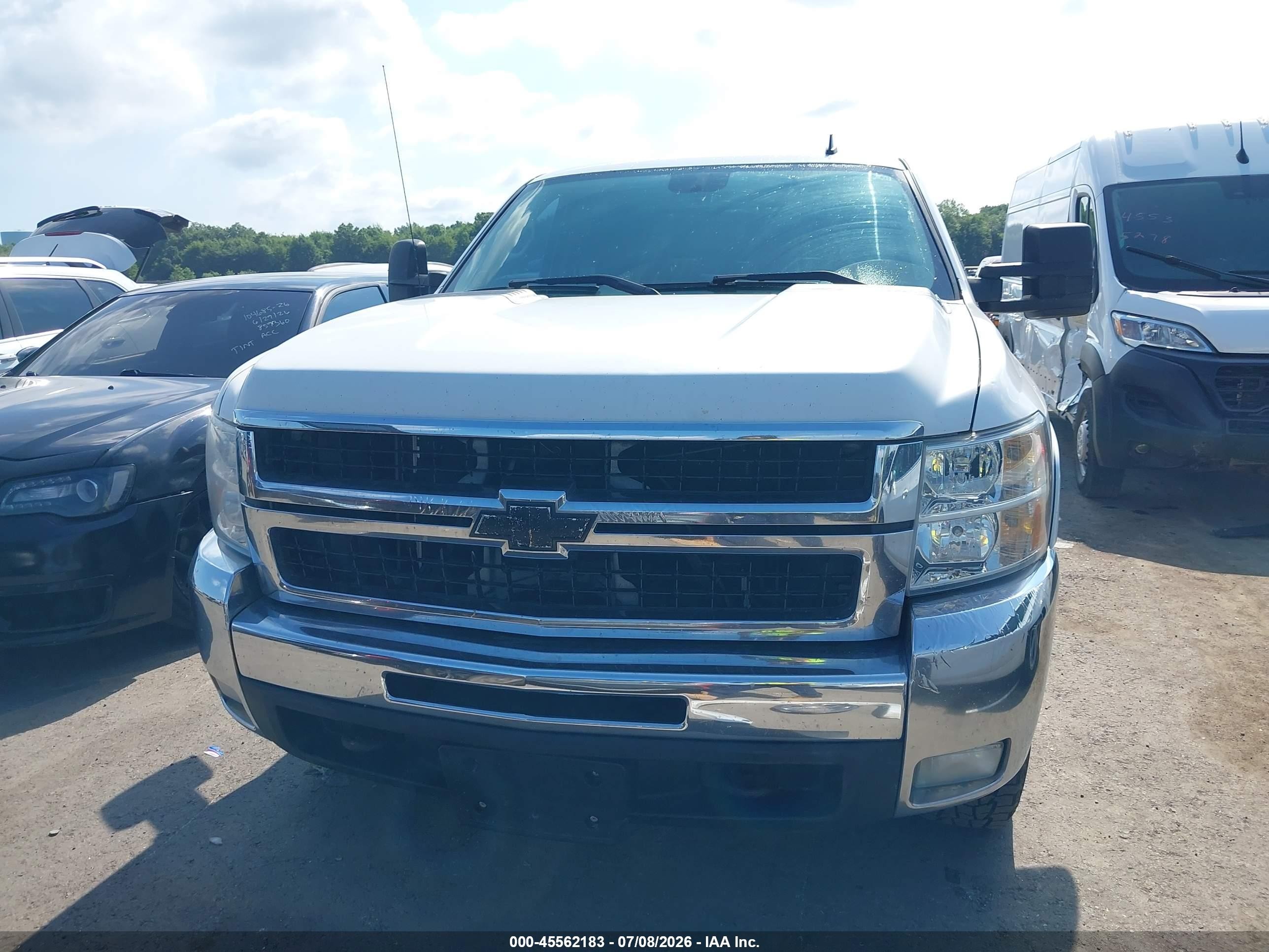 2010 Chevrolet Silverado 2500hd Ltz White vin: 1GC4KYBG7AF112474