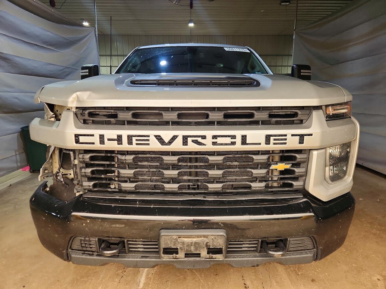 2022 Chevrolet Silverado K2500 Custom Silver vin: 1GC4YME7XNF196718