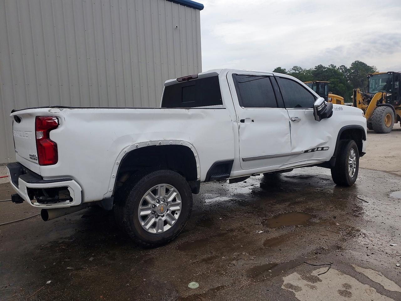 2024 Chevrolet Silverado K2500 High Country White vin: 1GC4YREY7RF279244