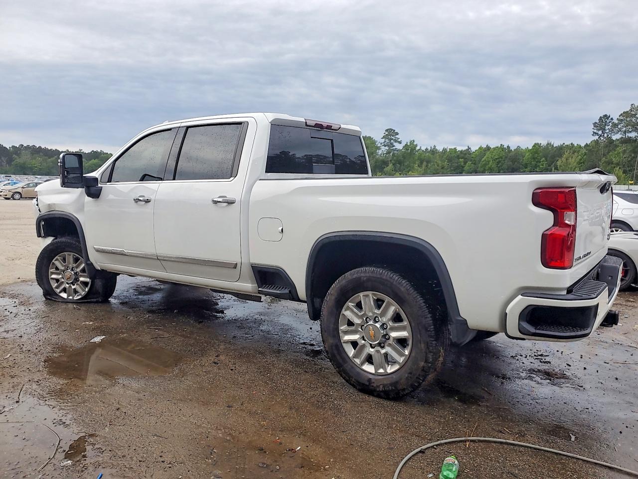 2024 Chevrolet Silverado K2500 High Country White vin: 1GC4YREY7RF279244