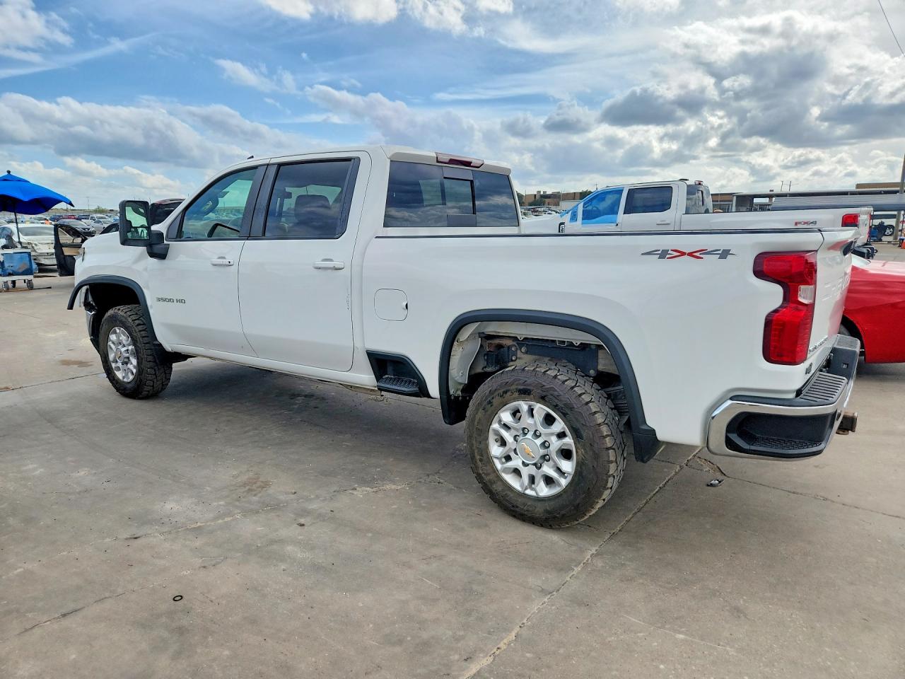 2022 Chevrolet Silverado K3500 Lt White vin: 1GC4YTEYXNF283604