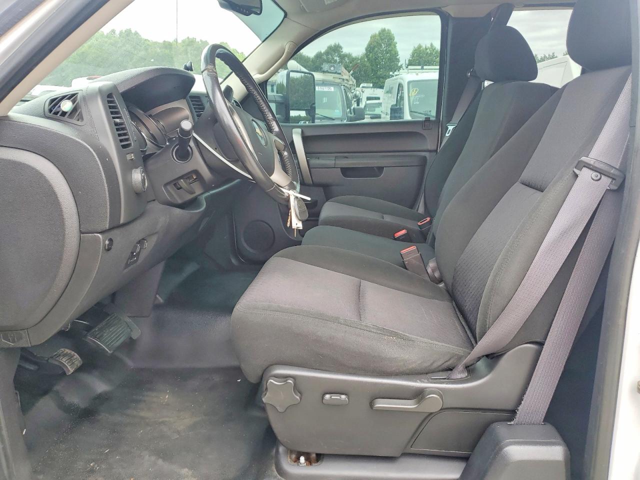 2011 Chevrolet Silverado K3500 Lt White vin: 1GC5K0C80BZ372907