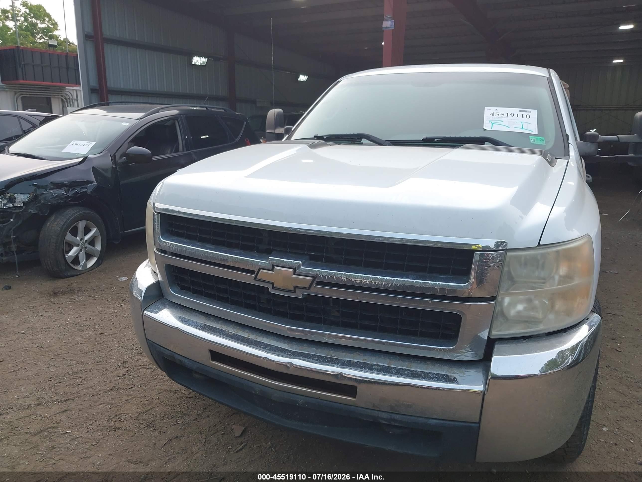 2010 Chevrolet Silverado 2500hd Work Truck White vin: 1GC5KVBG7AZ218246