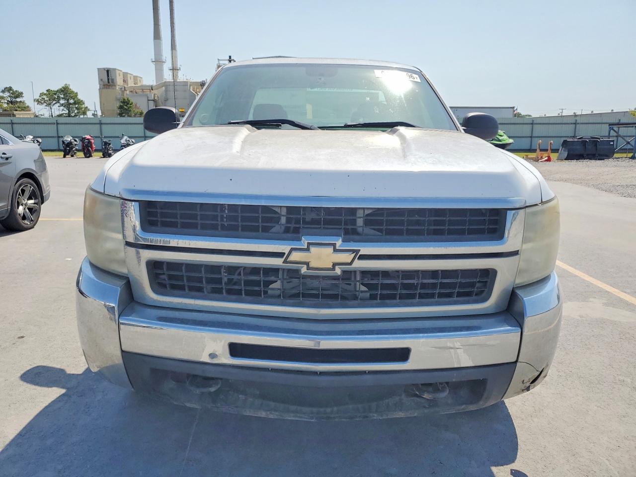 2010 Chevrolet Silverado K2500 Heavy Duty White vin: 1GC5KVBG9AZ251653