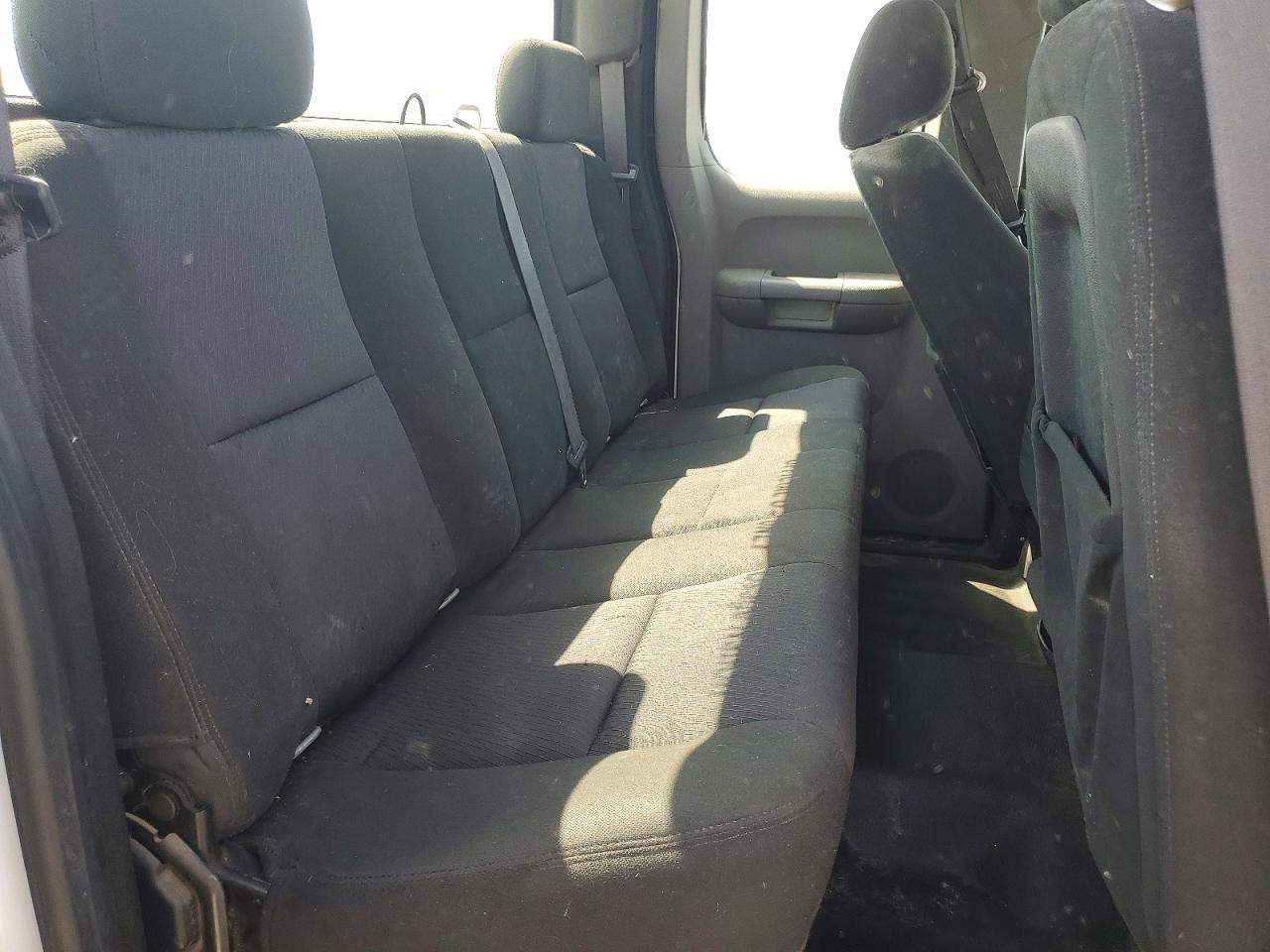 2010 Chevrolet Silverado K2500 Heavy Duty White vin: 1GC5KVBG9AZ251653