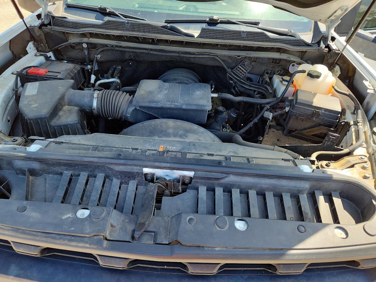 2021 Chevrolet Silverado C2500 Heavy Duty White vin: 1GC5WLE71MF136829