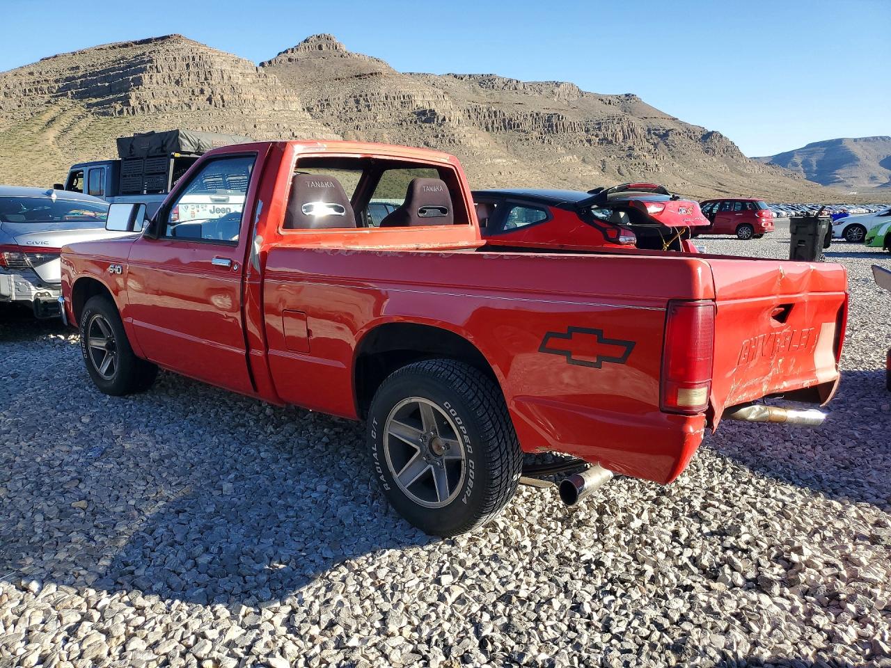 1984 Chevrolet S Truck S10 Red vin: 1GCBS14B1E8220745