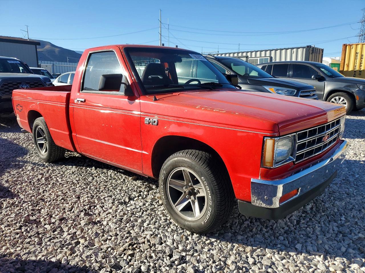 1984 Chevrolet S Truck S10 Red vin: 1GCBS14B1E8220745