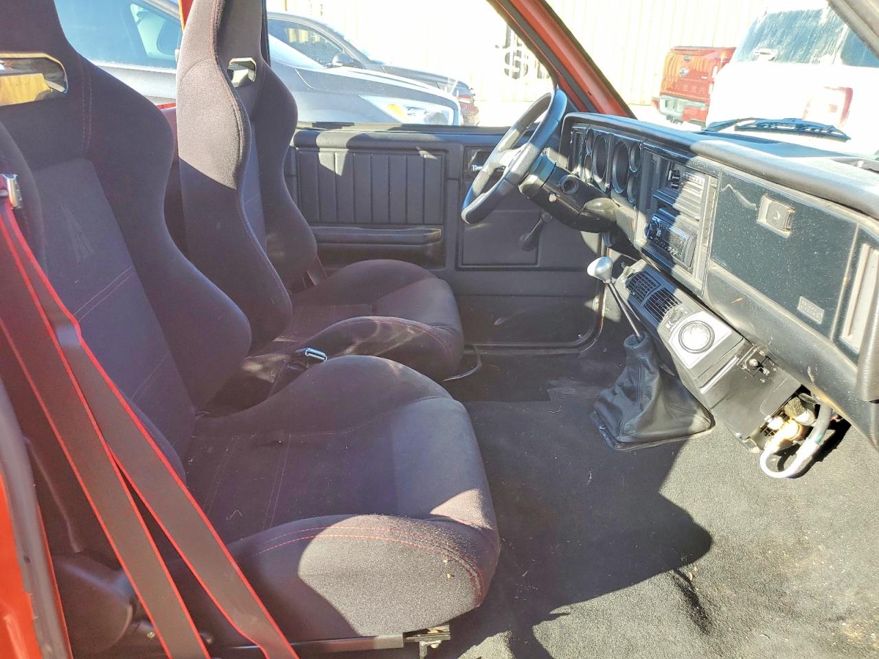 1984 Chevrolet S Truck S10 Red vin: 1GCBS14B1E8220745