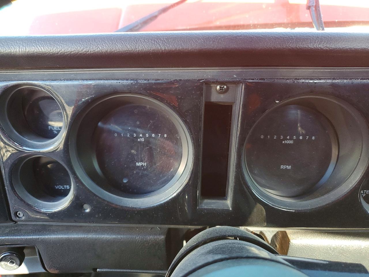 1984 Chevrolet S Truck S10 Red vin: 1GCBS14B1E8220745