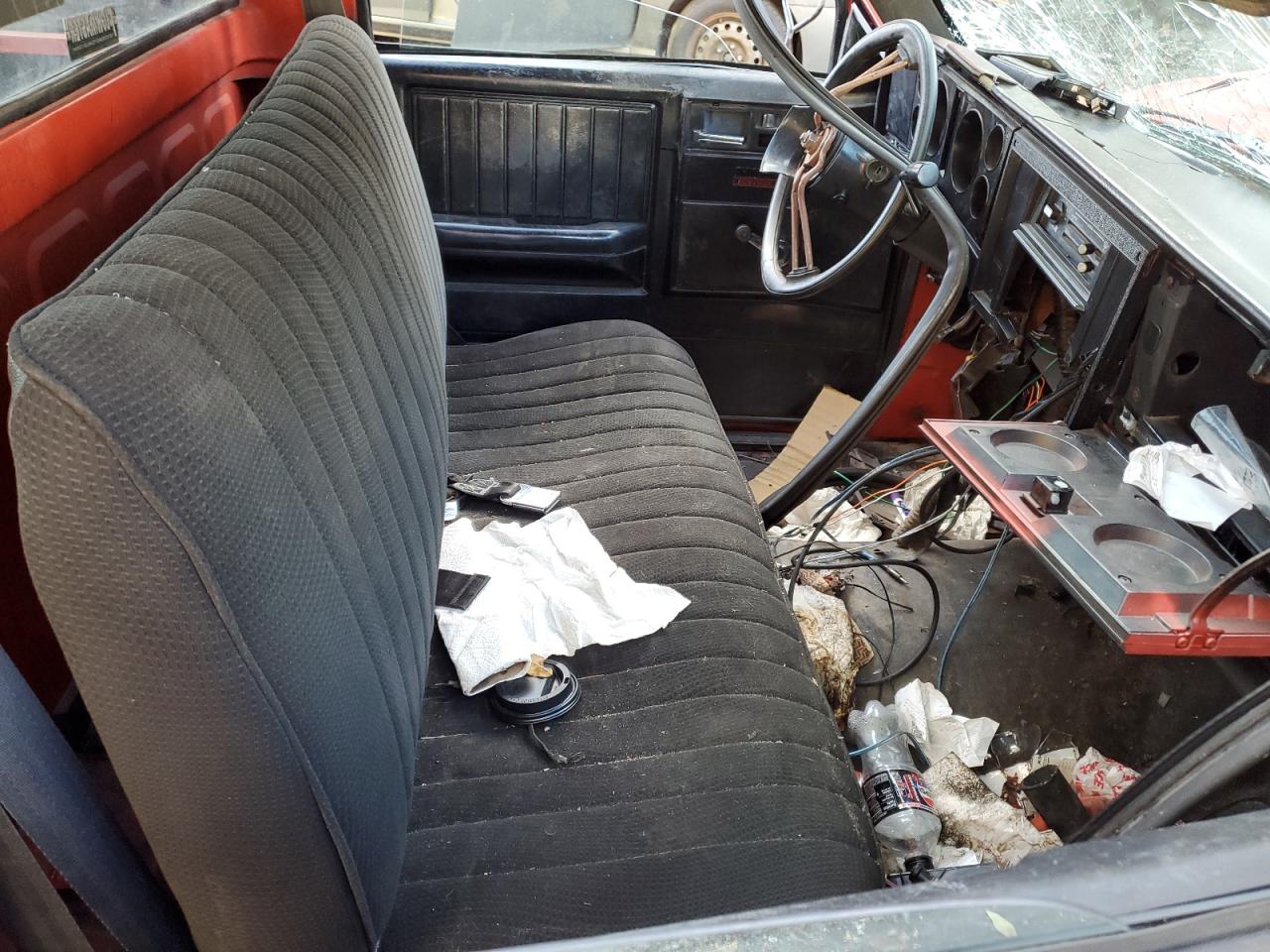 1984 Chevrolet S Truck S10 Red vin: 1GCBS14B1E8230515