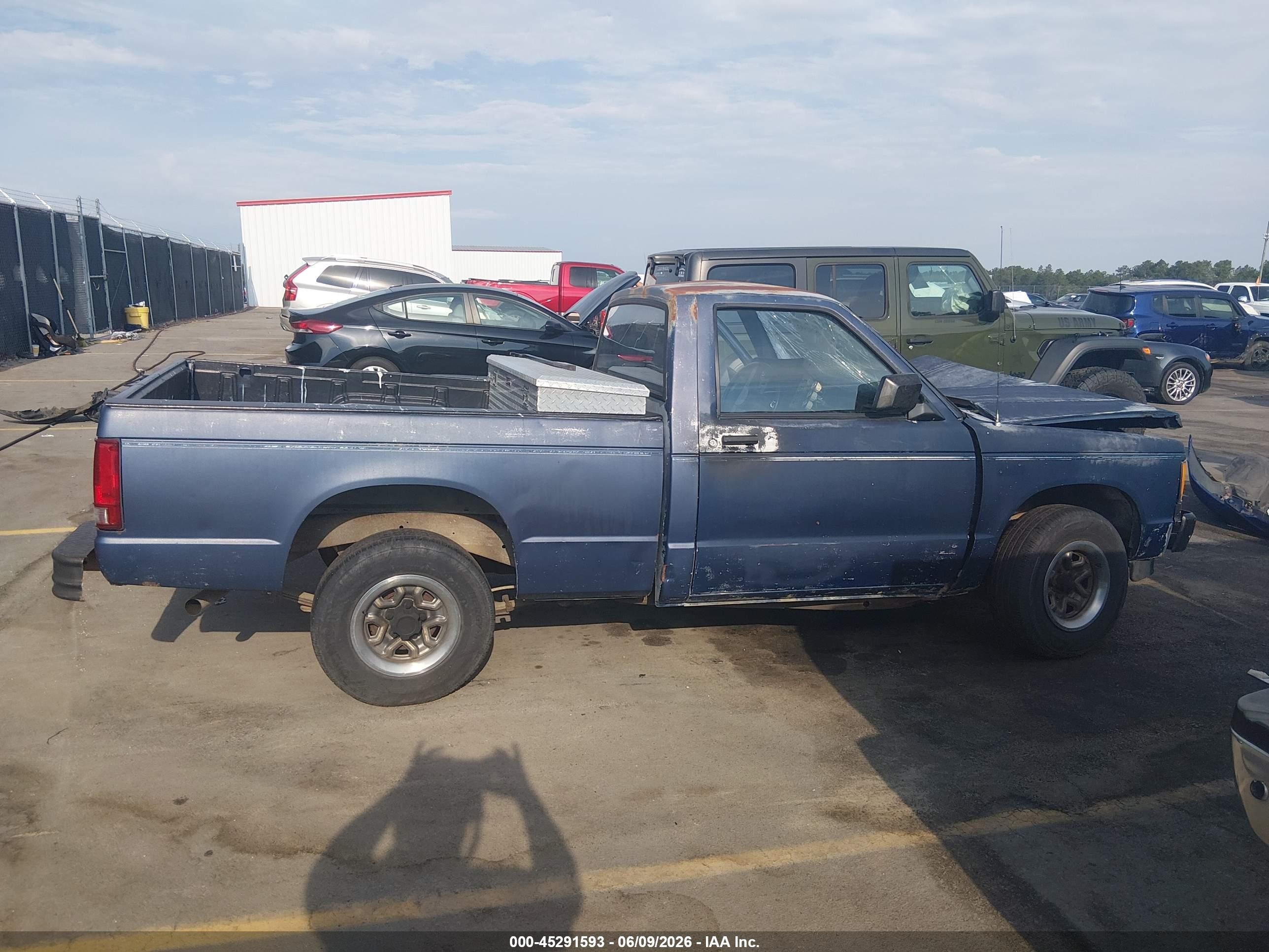 1989 Chevrolet S Truck S10 Blue vin: 1GCBS14E7K2104006
