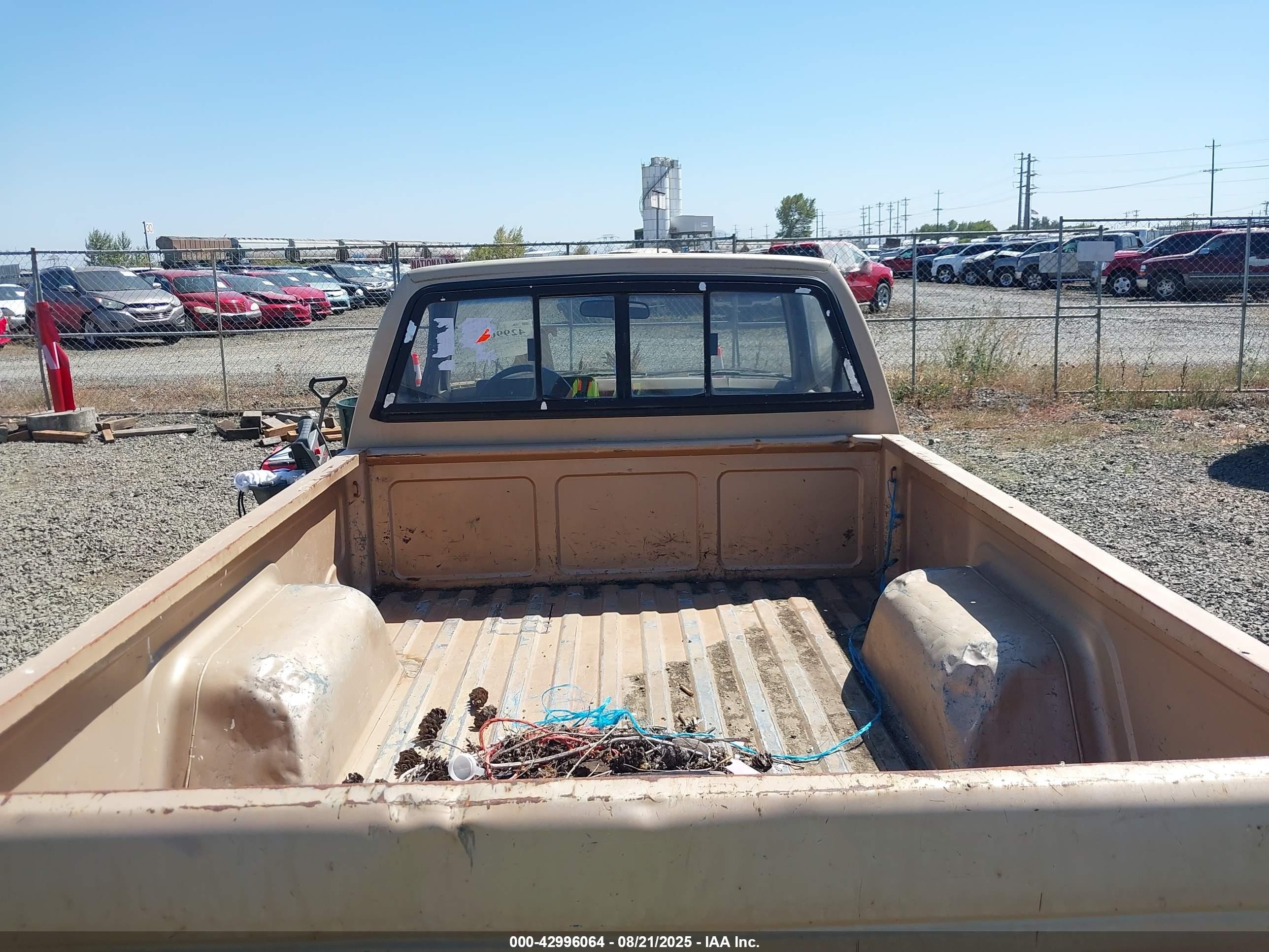 1987 Chevrolet S Truck S10 Dark Brown vin: 1GCBS14EXH2156271