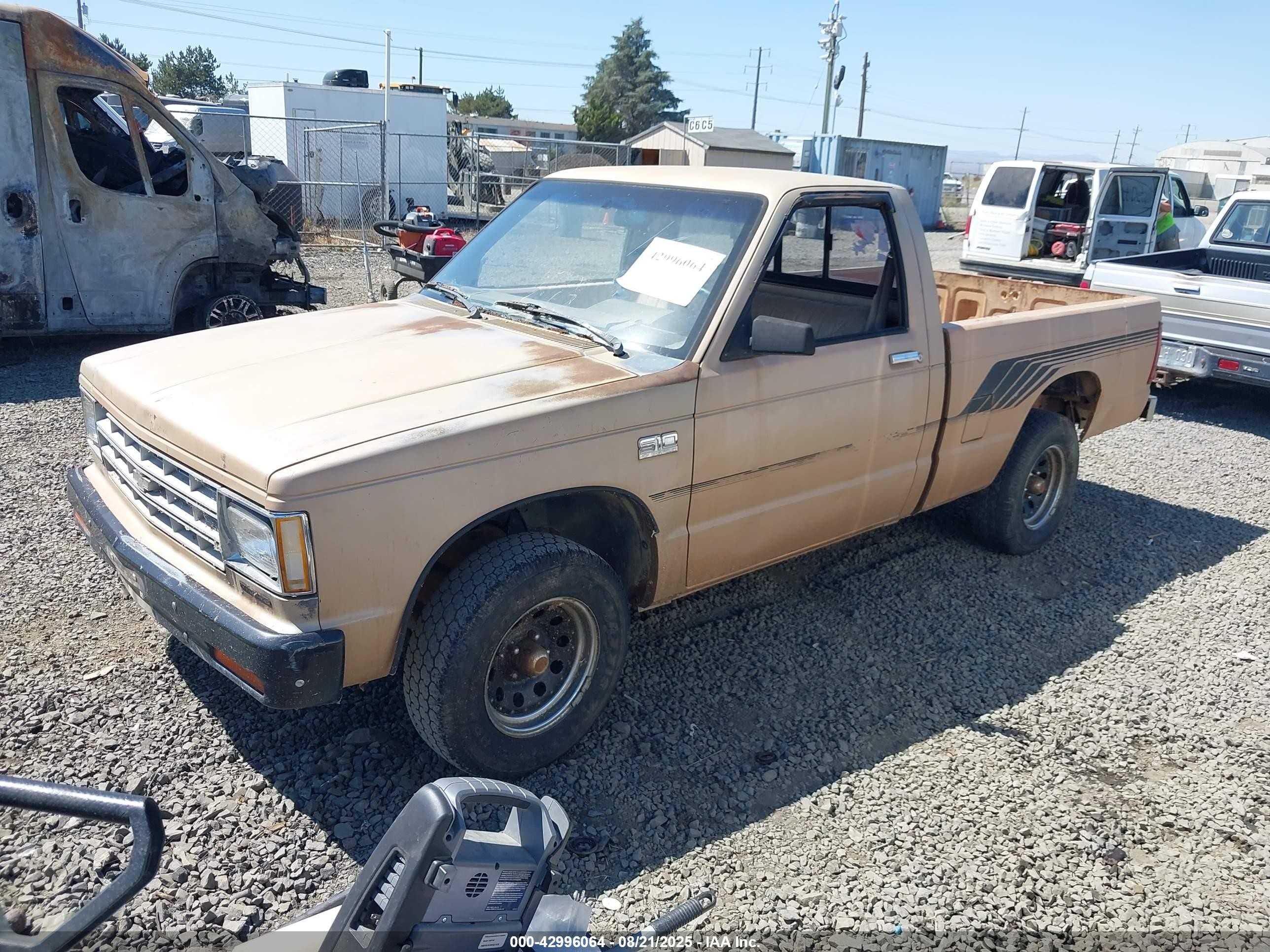 1987 Chevrolet S Truck S10 Dark Brown vin: 1GCBS14EXH2156271