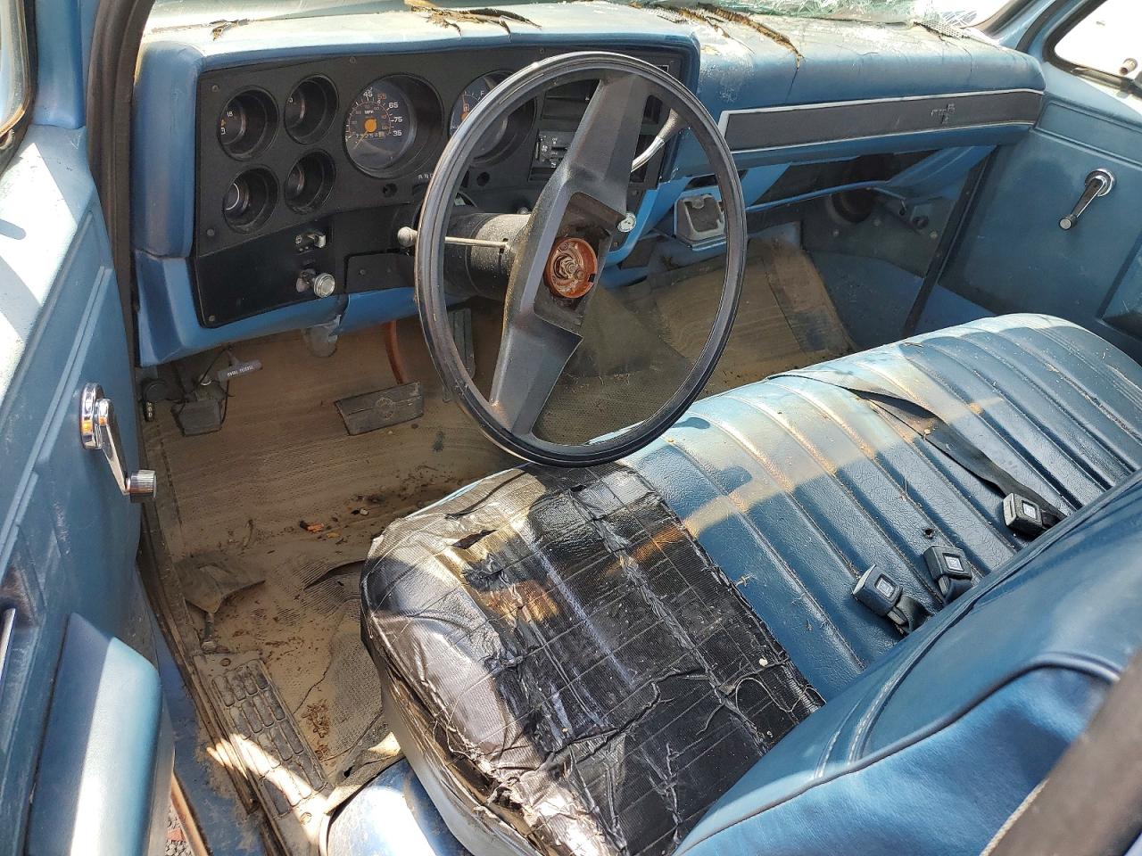 1981 Chevrolet C10 Blue vin: 1GCCC14D9BS182084