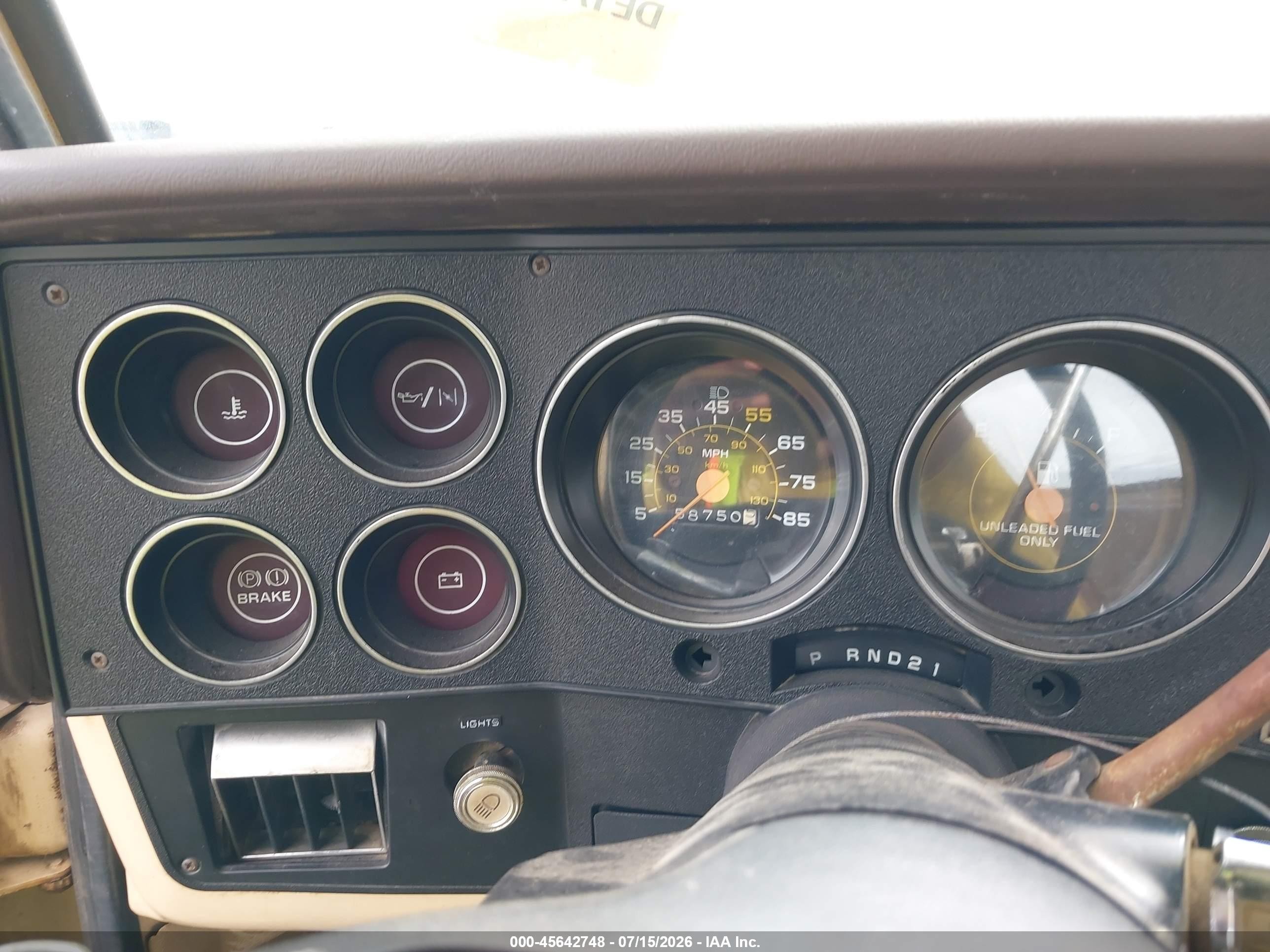 1985 Chevrolet C10 Beige vin: 1GCCC14N0FS153863