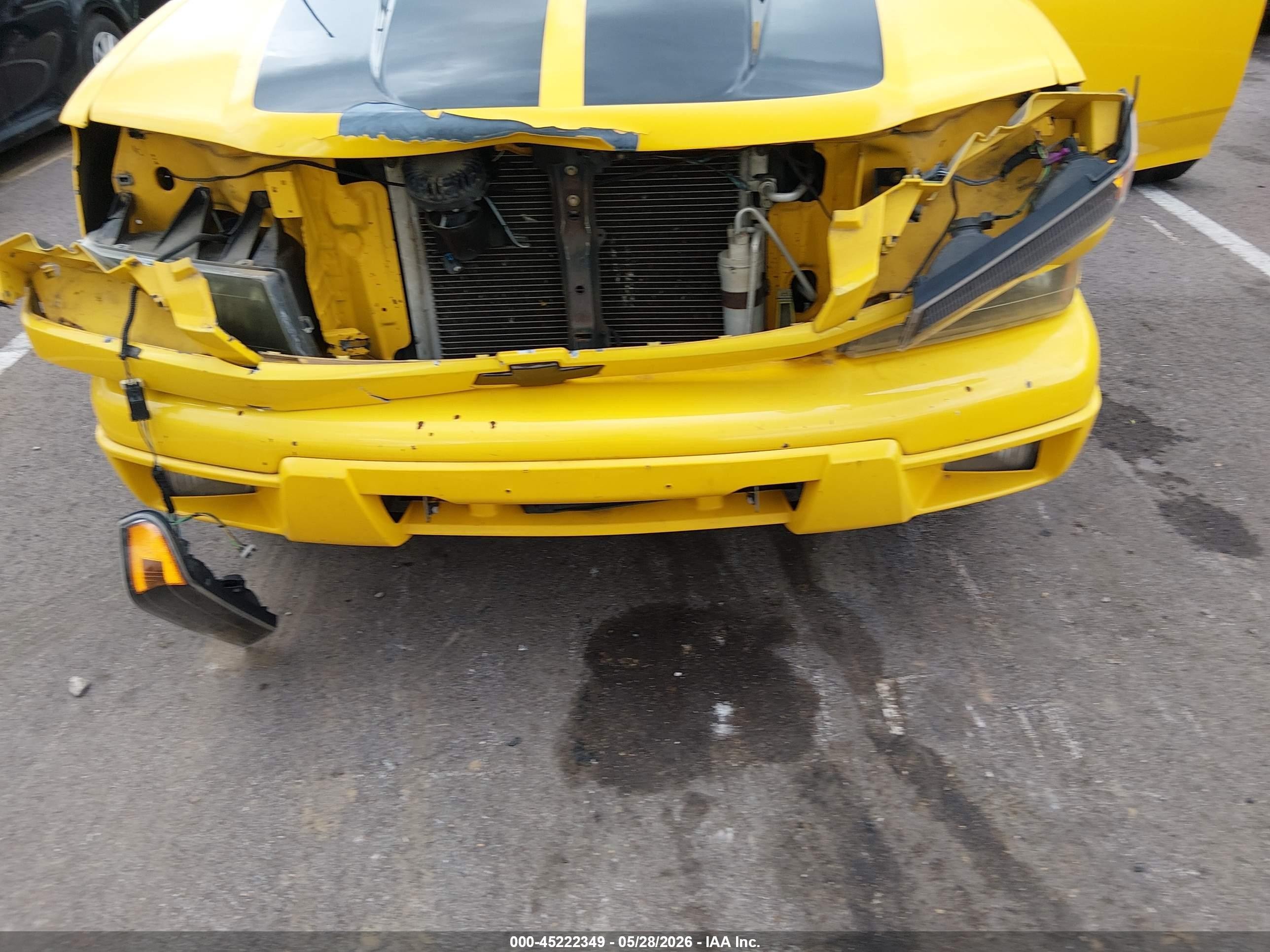 2005 Chevrolet Colorado Ls Yellow vin: 1GCCS136258269056