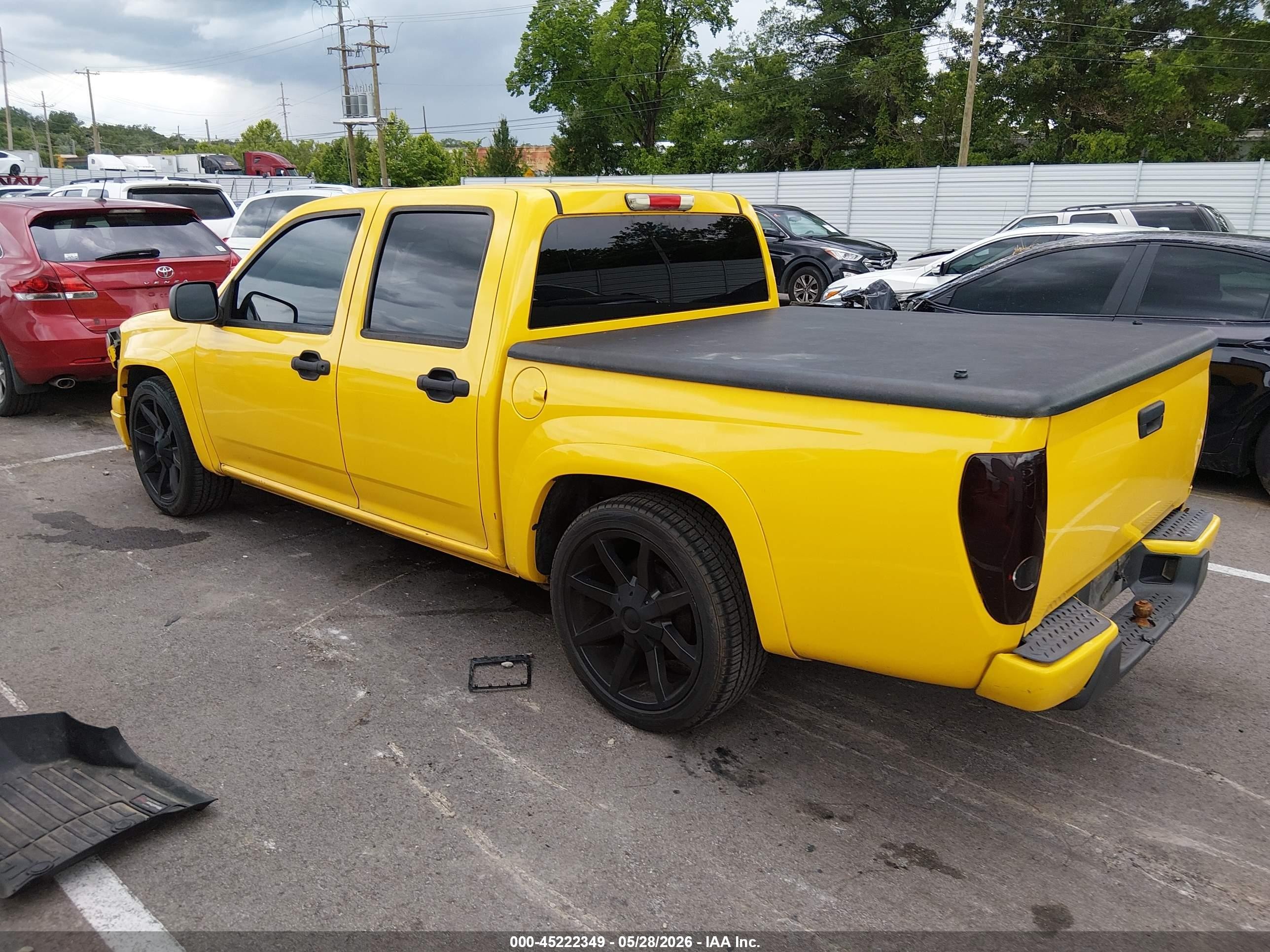 2005 Chevrolet Colorado Ls Yellow vin: 1GCCS136258269056