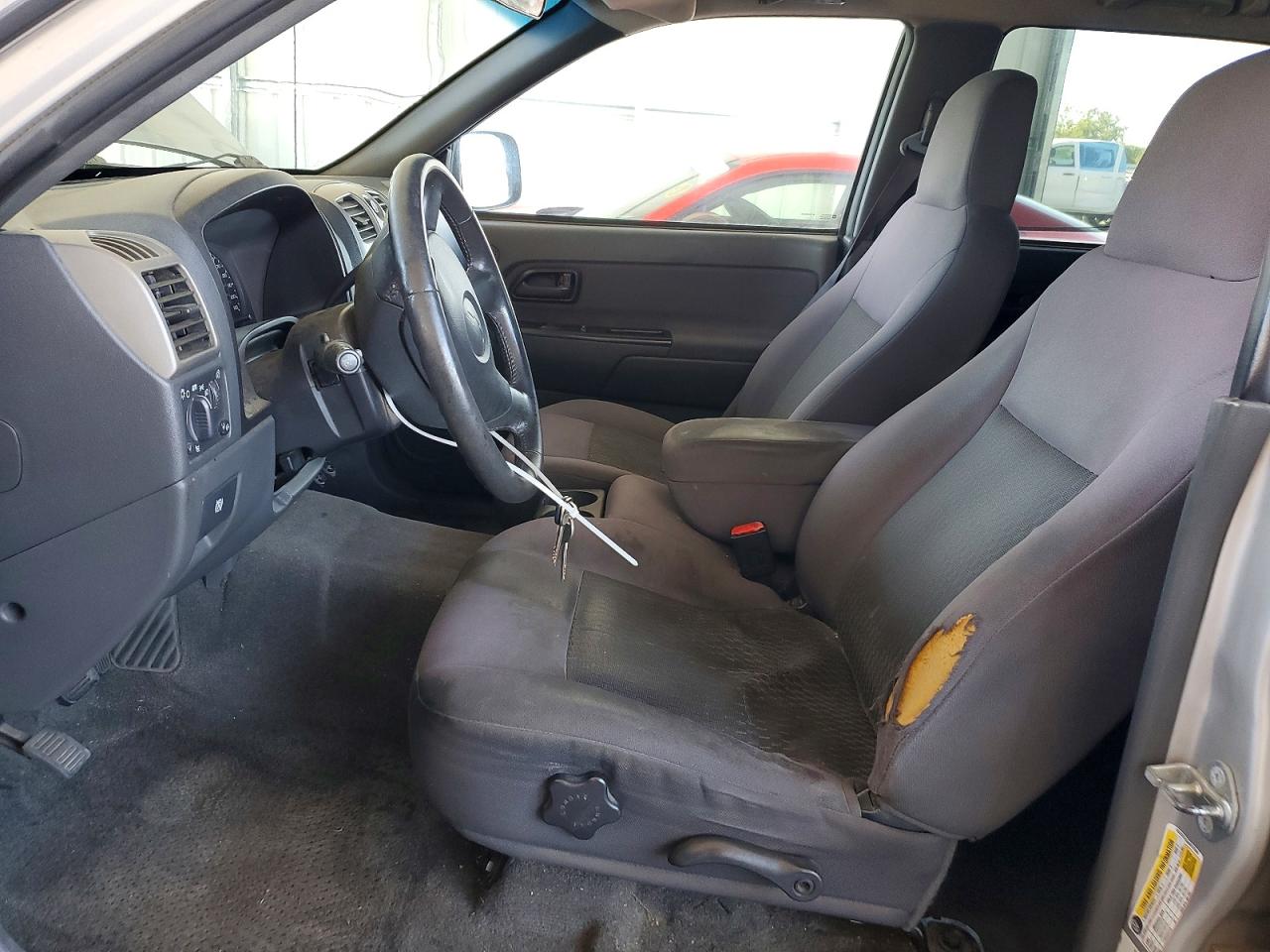 2006 Chevrolet Colorado Silver vin: 1GCCS136268218366