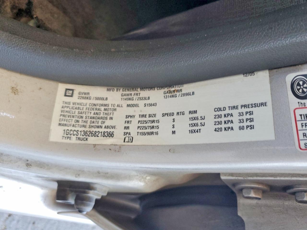 2006 Chevrolet Colorado Silver vin: 1GCCS136268218366