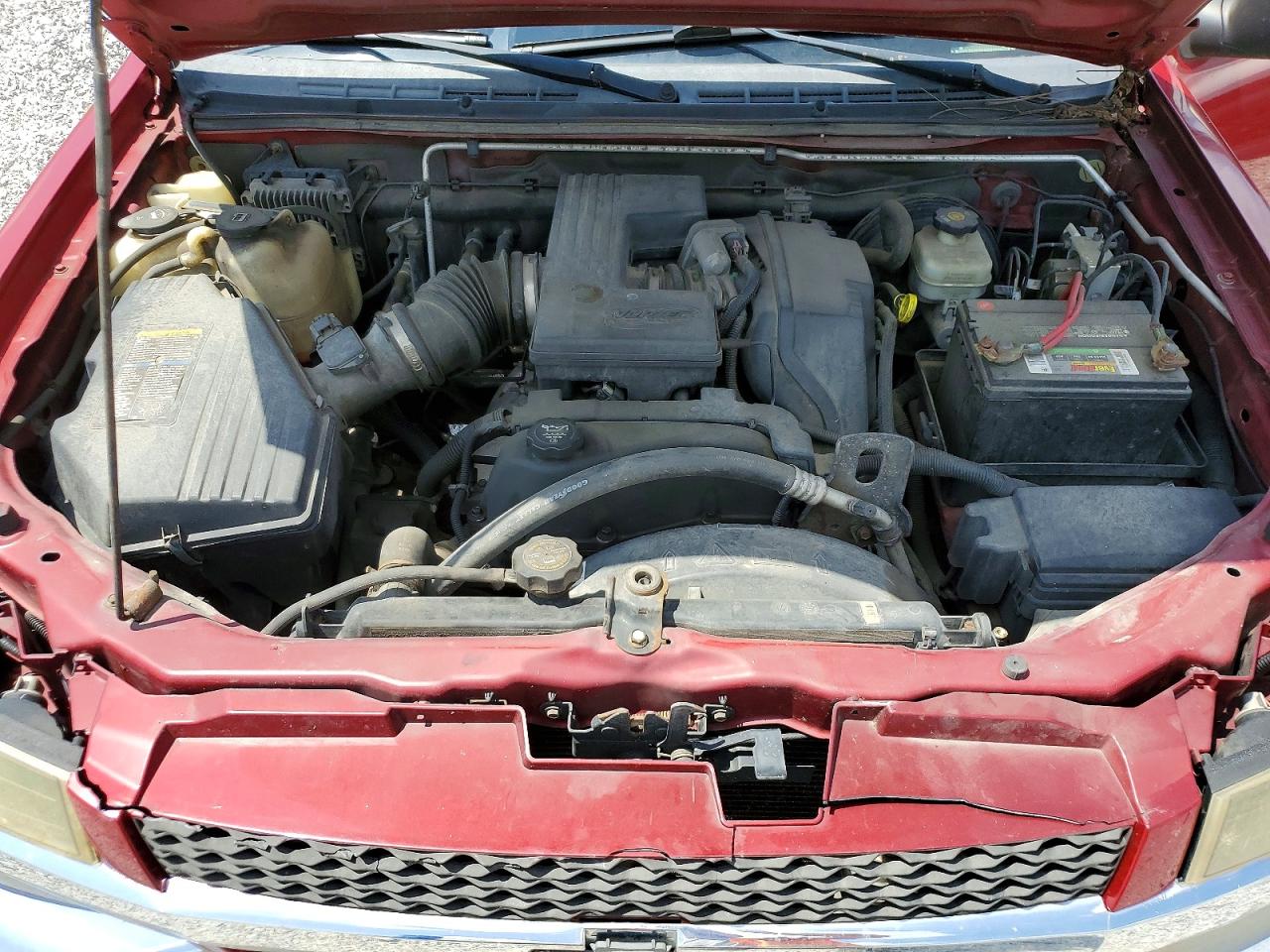 2005 Chevrolet Colorado Red vin: 1GCCS136358127945