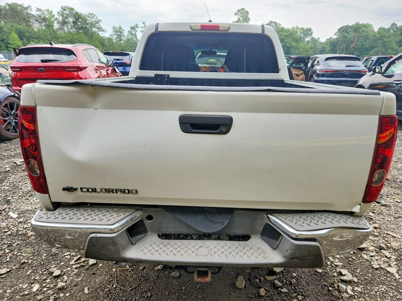 2006 Chevrolet Colorado White vin: 1GCCS136568227224