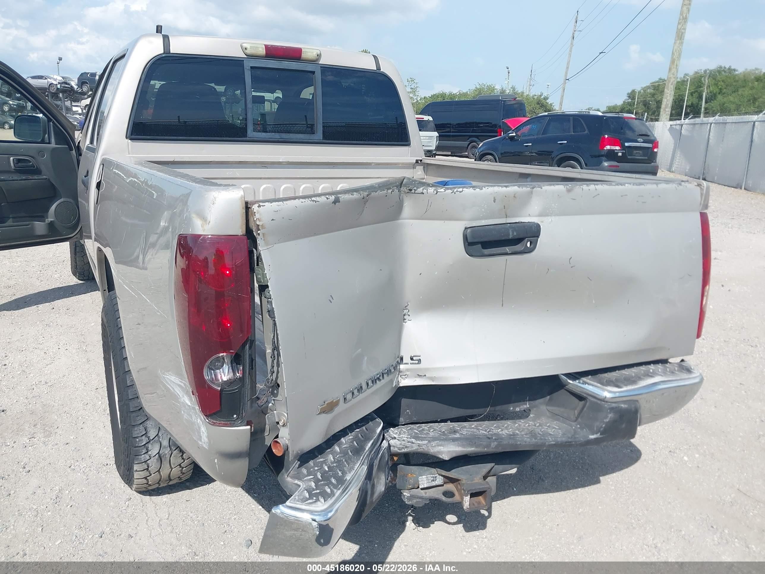 2004 Chevrolet Colorado Ls Gray vin: 1GCCS136748124190
