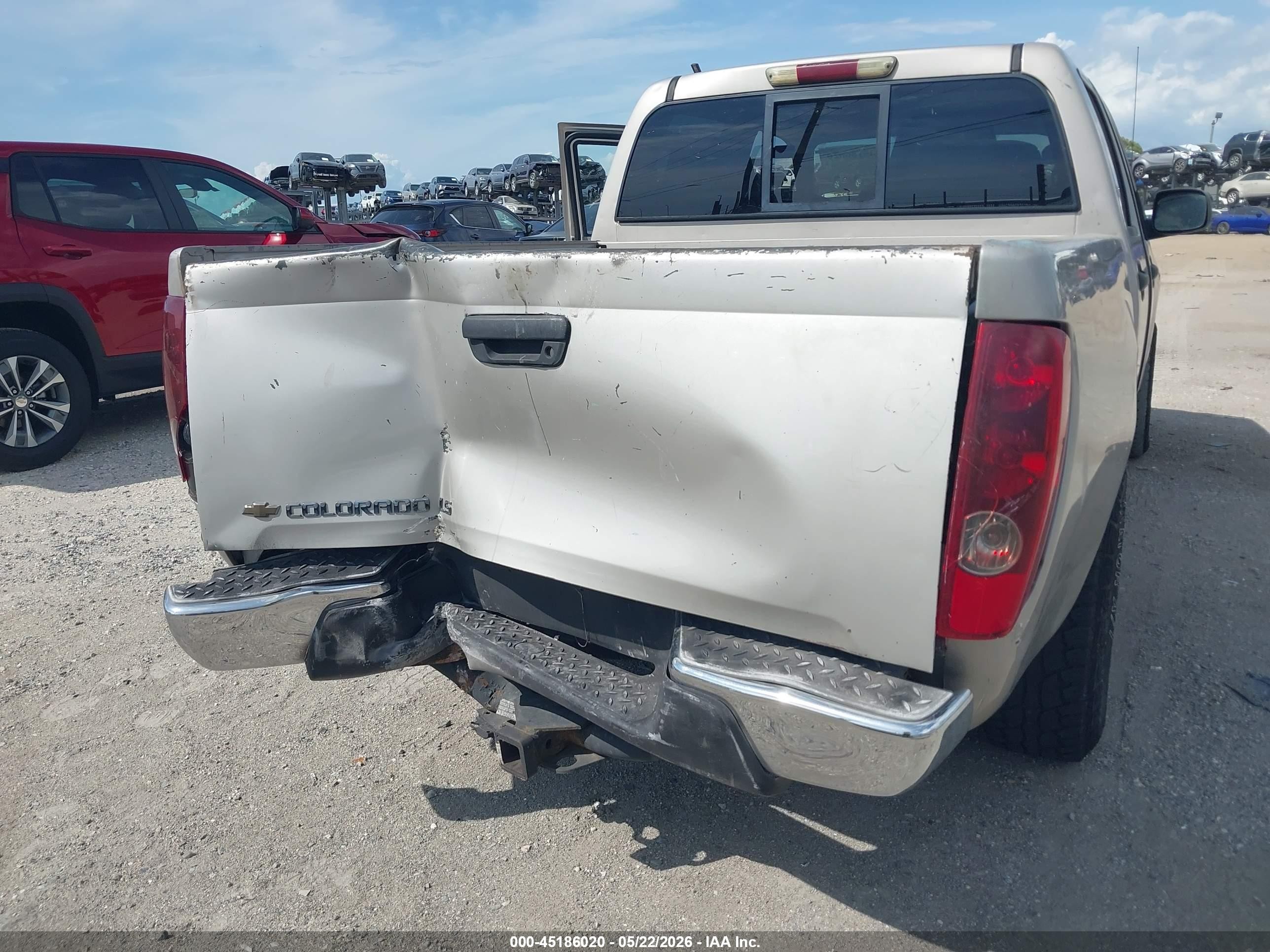 2004 Chevrolet Colorado Ls Gray vin: 1GCCS136748124190