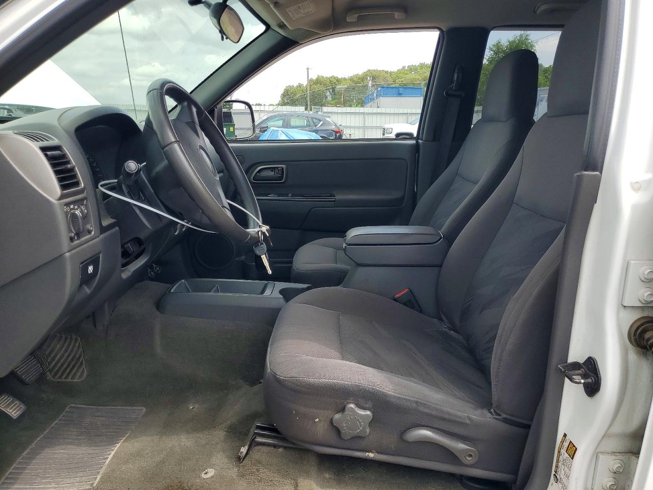 2004 Chevrolet Colorado White vin: 1GCCS136748191274