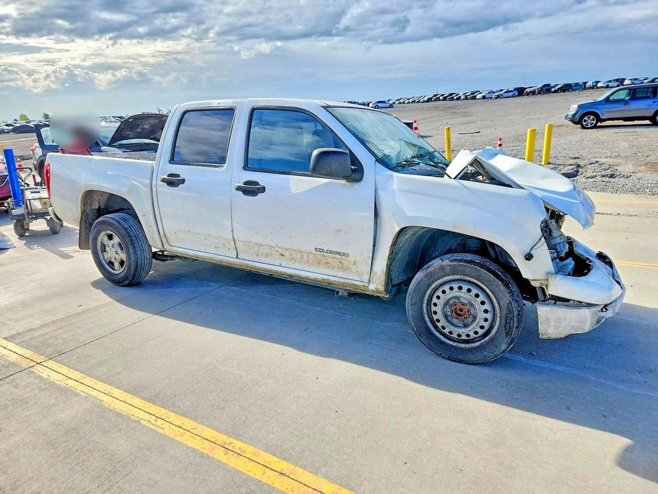 2005 Chevrolet Colorado White vin: 1GCCS136858133630