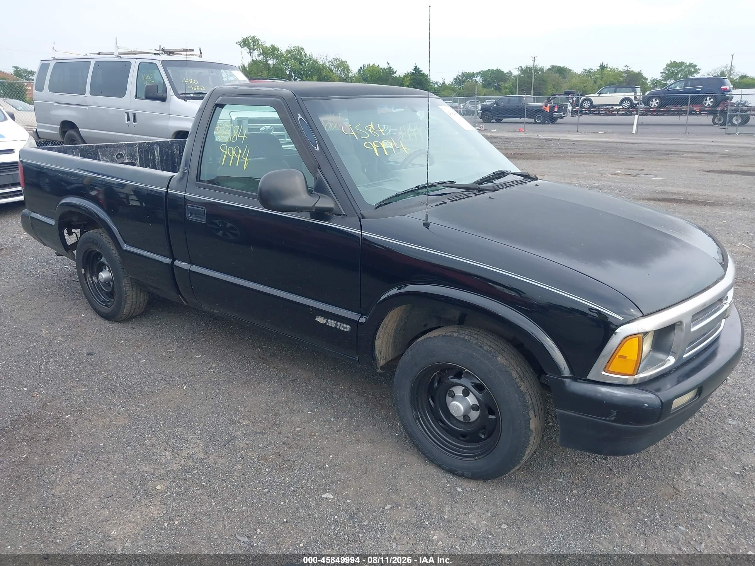 1997 Chevrolet S-10 Ls Black vin: 1GCCS1440VK109306