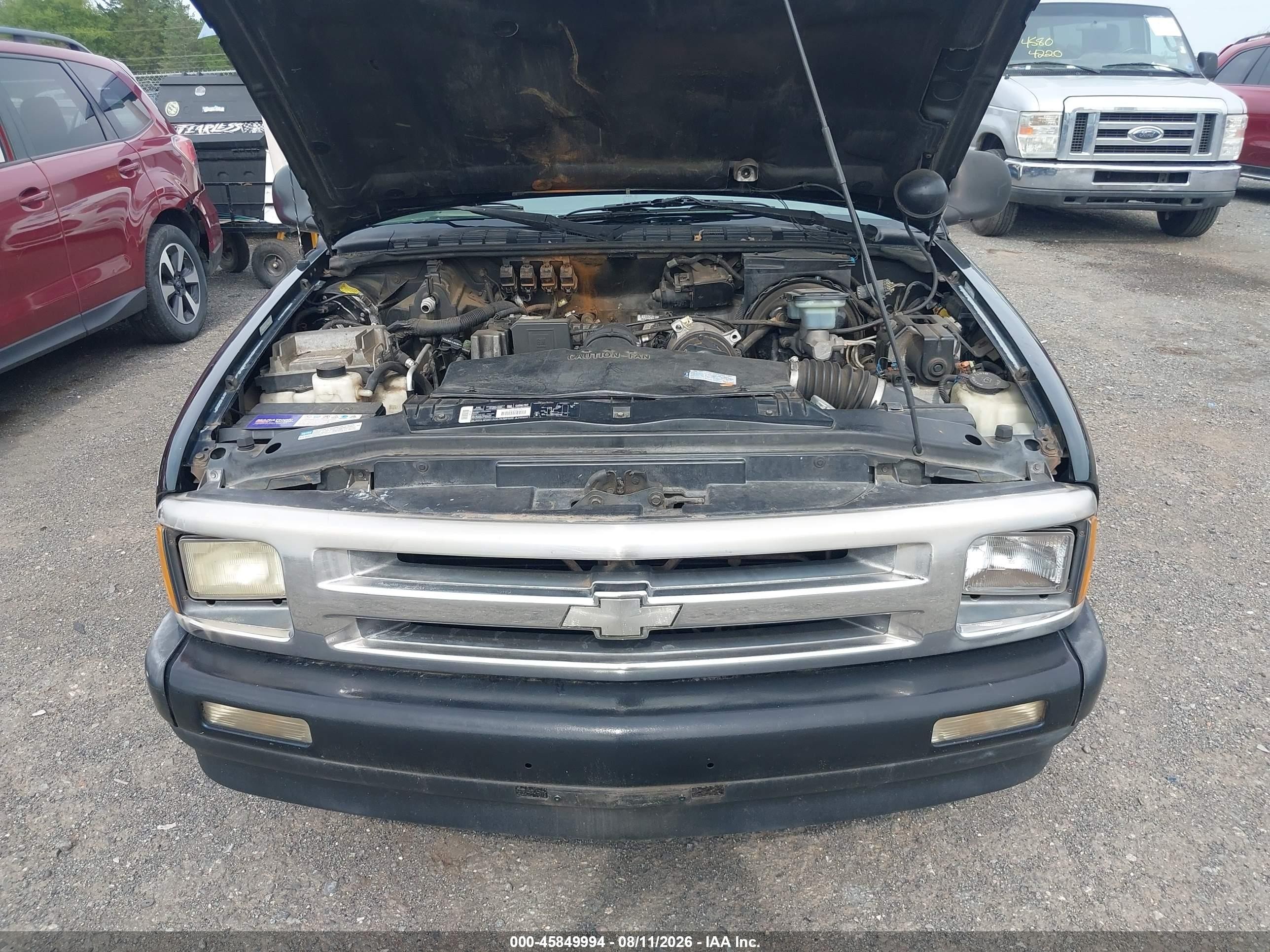1997 Chevrolet S-10 Ls Black vin: 1GCCS1440VK109306