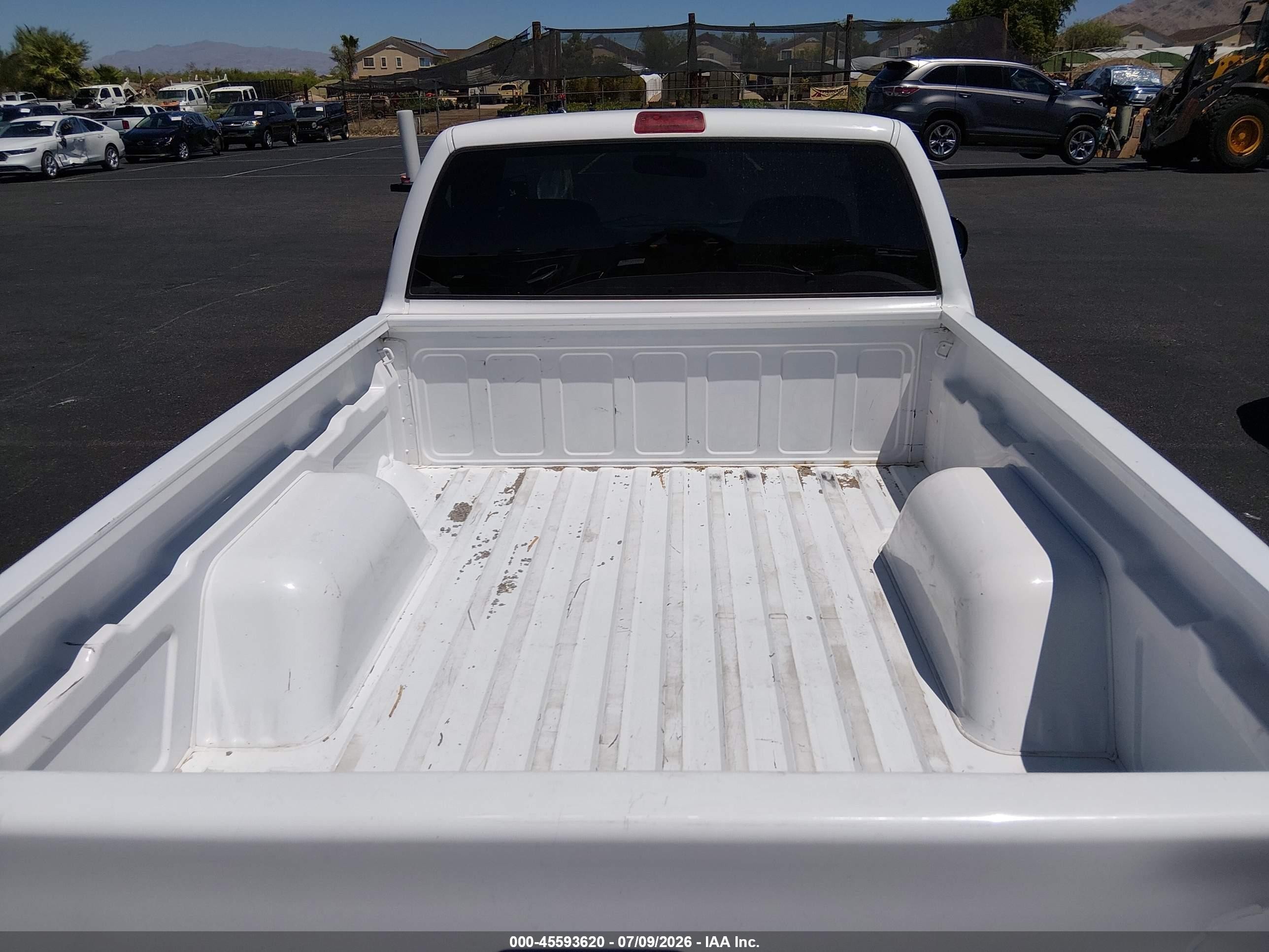1998 Chevrolet S-10 Fleetside White vin: 1GCCS1440W8121499