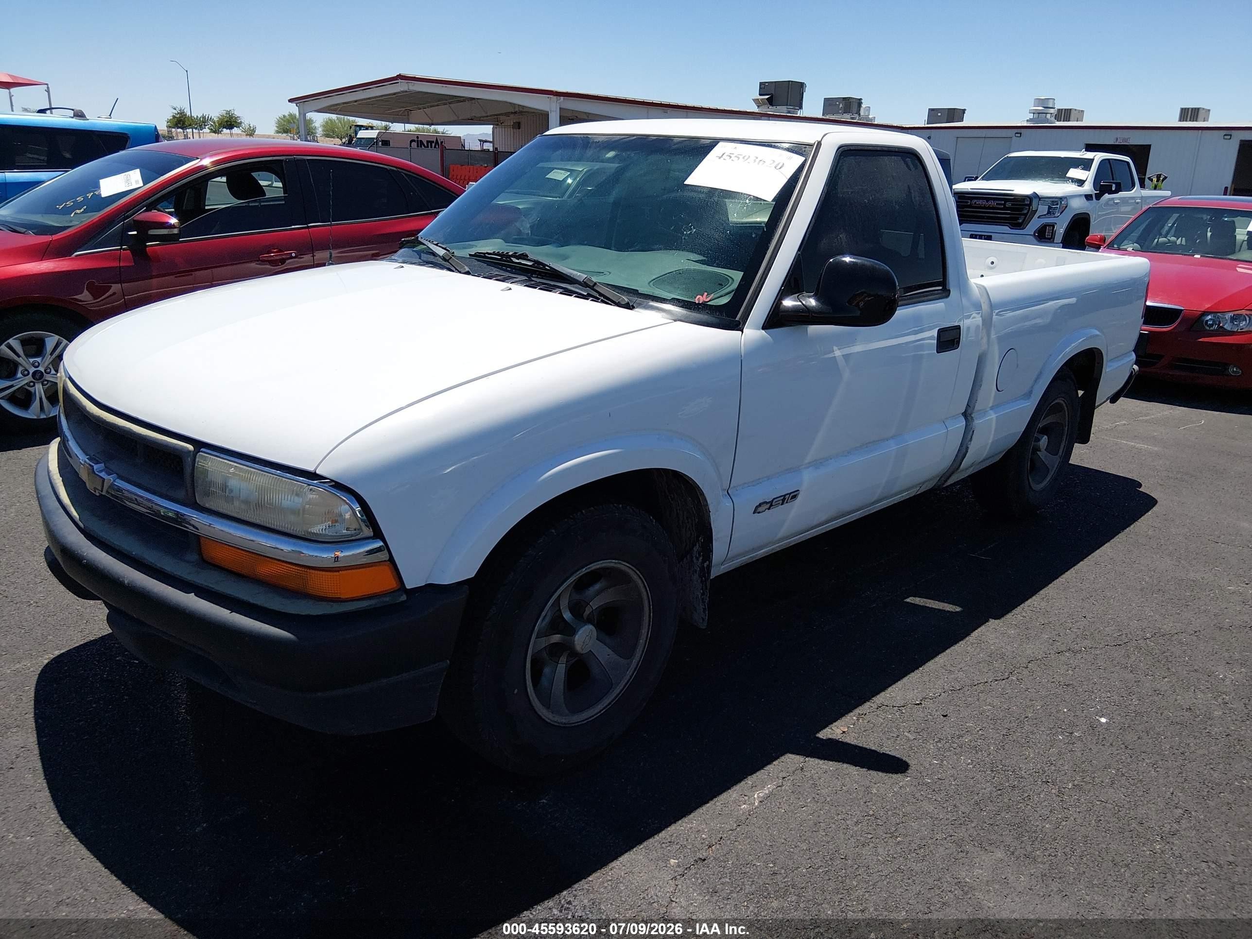 1998 Chevrolet S-10 Fleetside White vin: 1GCCS1440W8121499