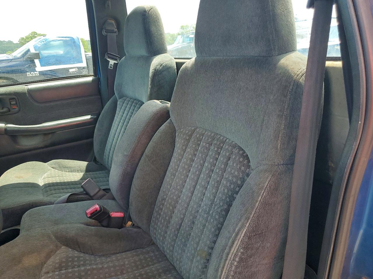 2000 Chevrolet S Truck S10 Blue vin: 1GCCS1440YK145839