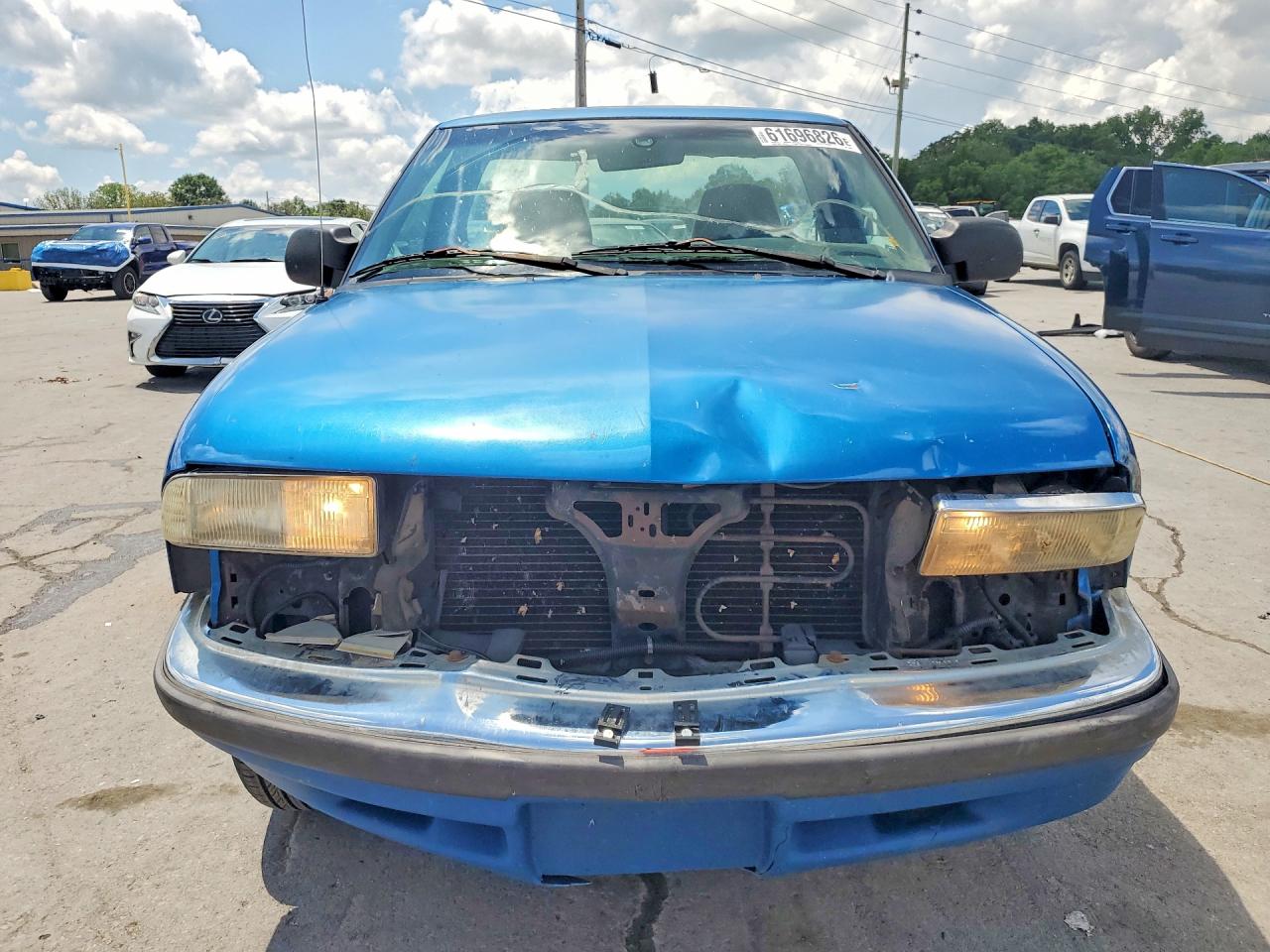 2000 Chevrolet S Truck S10 Blue vin: 1GCCS1440YK145839